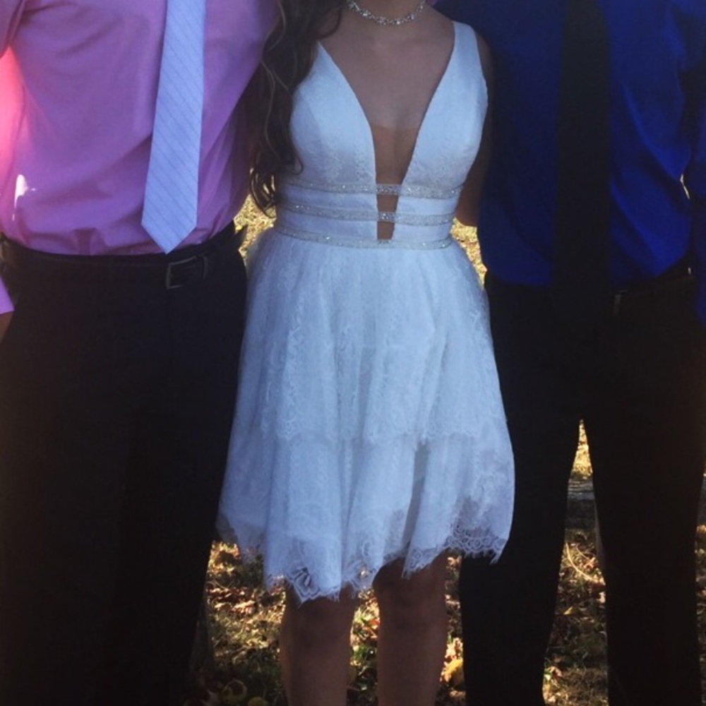 Sherri Hill // All Lace!! 🌟🌟